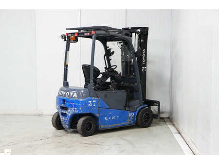 Elektro 4 Rad 2016  Toyota 8FBM20T (7)