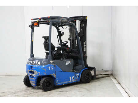 Elektro 4 Rad 2018  Toyota 8FBM20T (7)