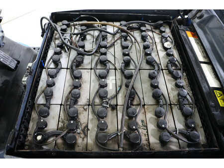 Elektro 4 Rad 2018  Toyota 8FBM20T (8)