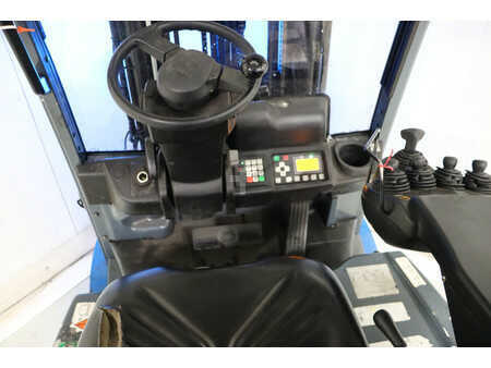 Elektro 4 Rad 2018  Toyota 8FBM20T (2)