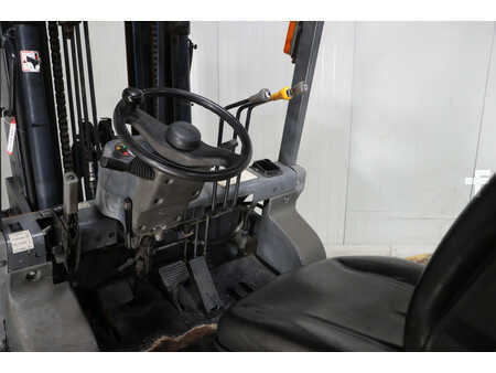 Dieselový VZV 2012  TCM FD40T2 (2)