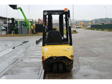 El truck - 3 hjulet 2005  Nissan 1N1L15Q (6)