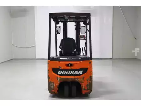 Elektro tříkolové VZV 2017  Doosan B18T-7 (6)