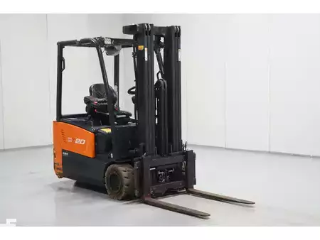 Elektro tříkolové VZV 2019  Doosan B20T-7 (1)