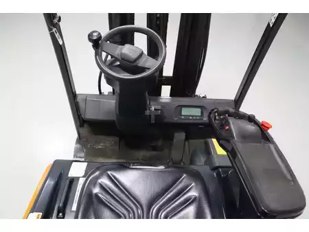 Elektro tříkolové VZV 2019  Doosan B20T-7 (2)