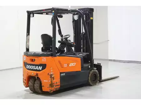 Elektro tříkolové VZV 2019  Doosan B20T-7 (7)