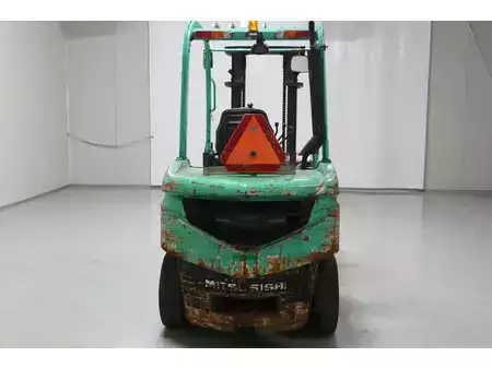 Diesel gaffeltruck 2007  Mitsubishi FD30N (6)