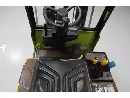 Diesel gaffeltruck 2005  Clark CTM16S (2)