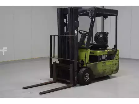 Diesel gaffeltruck 2005  Clark CTM16S (4)