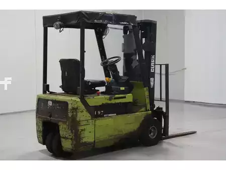 Diesel gaffeltruck 2005  Clark CTM16S (7)