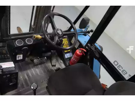 Empilhador diesel 2018  JCB 930-4 (2)