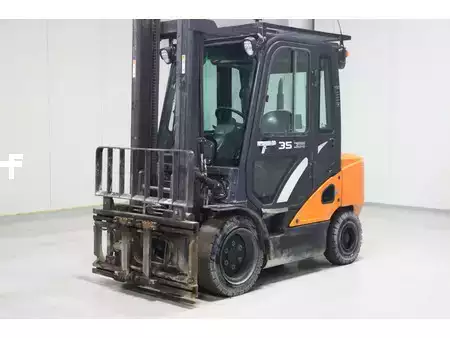 Chariots élévateurs diesel 2020  Doosan D35C-7 (4)