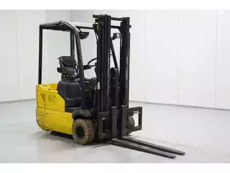 Eléctrica de 3 ruedas 2008  Komatsu FB15M2R (1)