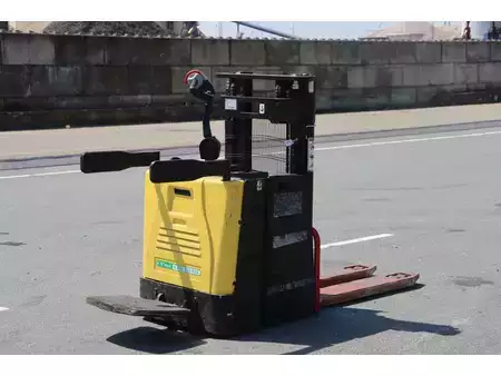 Stacker pedestre 2019  Hyster P2.0SD (7)