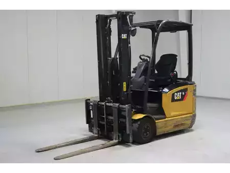 Elektro 3 Rad 2019  CAT Lift Trucks EP16ANT (4)