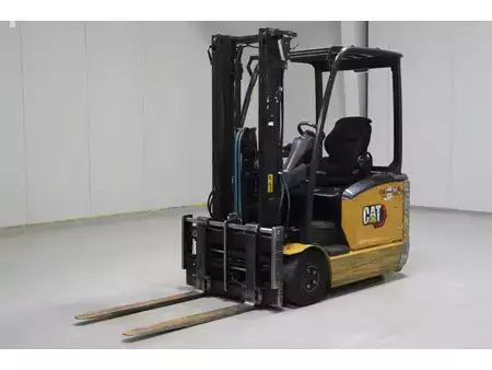 Elektro 3 Rad 2020  CAT Lift Trucks EP16ANT (4)