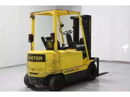 Eléctrico - 4 rodas 2002  Hyster J3.20XM (7)