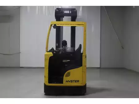 Carretilla retráctil 2018  Hyster R2.0 (8)