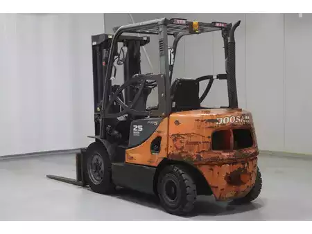 Dieselový VZV 2015  Doosan D25S-5 (6)