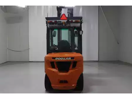 Dieselový VZV 2020  Doosan D35C-7 (8)