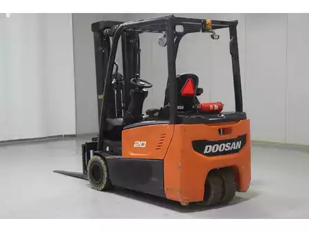 3-wiel elektrische heftrucks 2018  Doosan B20T-7 (5)