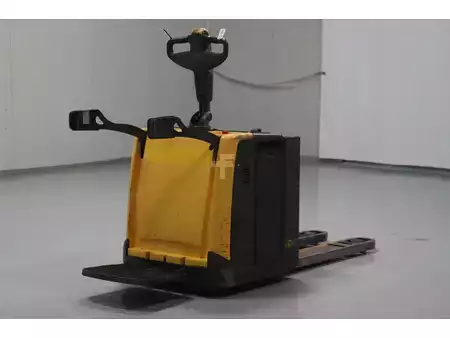 Transpalettes électriques 2015  Unicarriers PMR200P (9)