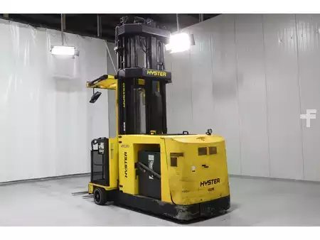 Vertikální vychystávací vozík 2016  Hyster C1.5SWB (6)