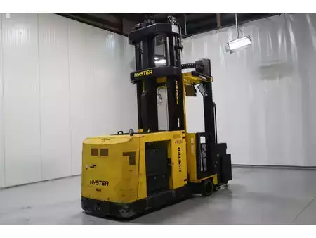 Vertikální vychystávací vozík 2016  Hyster C1.5SWB (8)