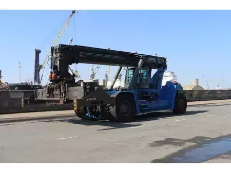 Reachstackers 2020  Kalmar DRG450-70S5XS (5)