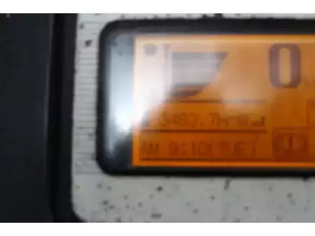 Elektryczne 4-kołowe 2019  Nissan 1Q2L25Q (10)