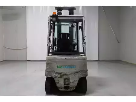 Elektryczne 4-kołowe 2018  Nissan G1Q2L25Q (6)
