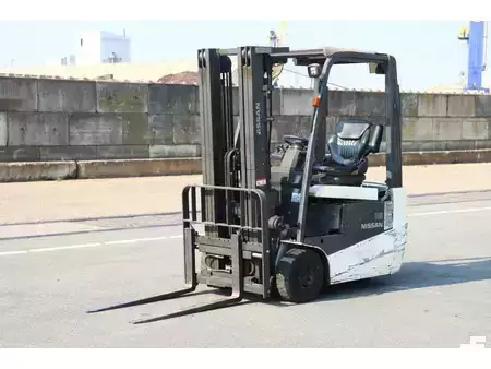 El Truck - 3-hjul 2010  Nissan 1N1L15Q (5)