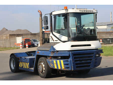 terminal traktor 2013  Terberg RT283 (1) 