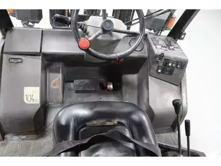 Dieselový VZV 2007  Manitou MH20-4T (2)