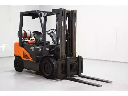 LPG Forklifts 2015  Doosan G30P-7 (1)