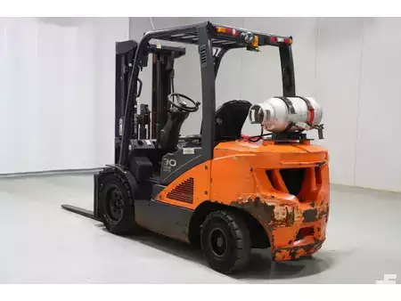 LPG Forklifts 2015  Doosan G30P-7 (6)