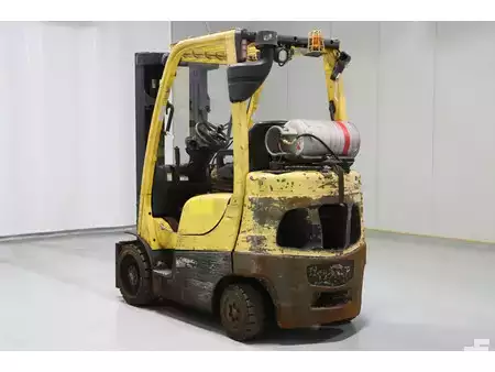 Chariots élévateurs GPL 2017  Hyster S2.5FT (5)