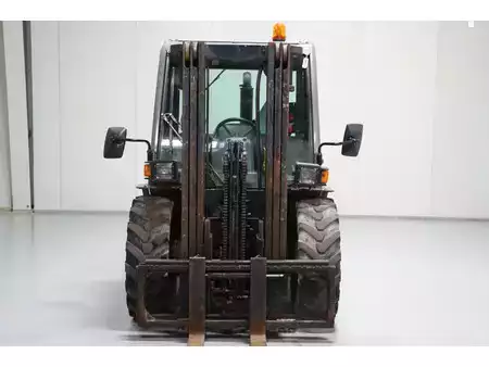 Dízel targoncák 2014  Manitou MH25-4T (3)