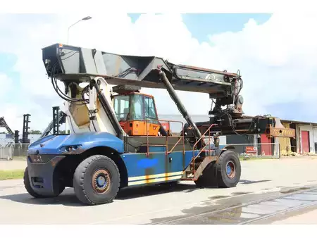 Reachstackers 2013  Linde C4531TL5 (3)