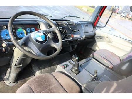 Wózek terminalowy 2003  KAMAG WBH25 (2)