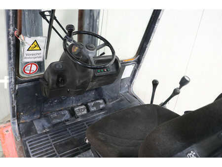 Dieselstapler 1994  Linde H35D (2)