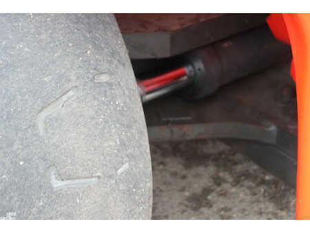 Dieseltrukki 2015  Kalmar DCG160-12 (11)