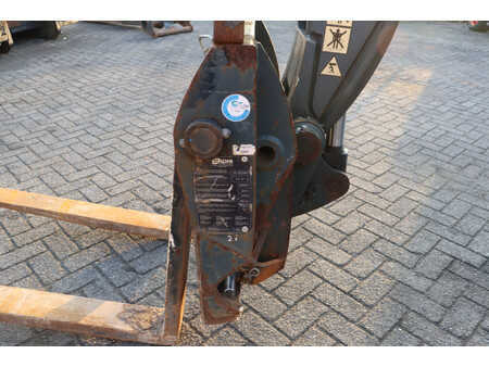 Kurottaja 360° kääntö 2017  Magni RTH5.25S (13)