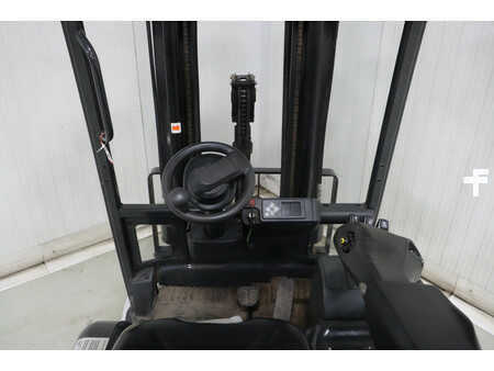 Elektromos 4 kerekű 2019  Unicarriers AG2N1L16Q (6)