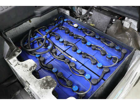 Elektromos 4 kerekű 2018  Unicarriers JAG2N1L20Q (8)