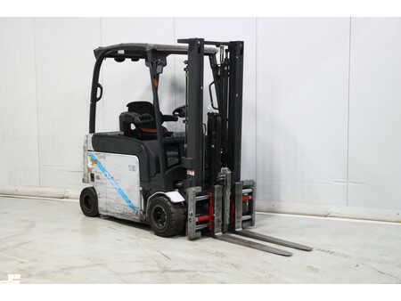 Elektromos 4 kerekű 2020  Unicarriers JAG2N1L18Q (1)