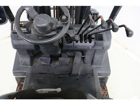 Treibgasstapler 2021  Nissan U1D2A20LQ (9)