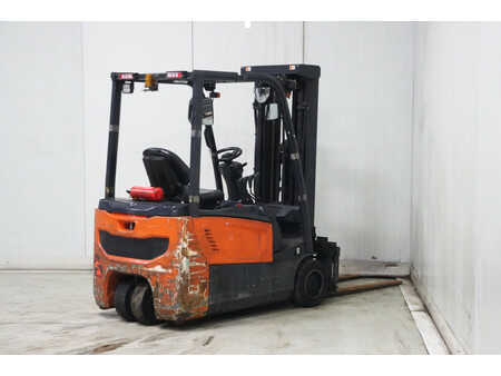 Chariots électriques à 3 roues 2016  Doosan B20T-7 (7)