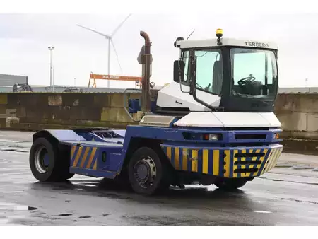 Terminaltraktor 2006  Terberg RT282 (1)