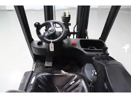 Elektro tříkolové VZV 2017  Linde E16-02 (2)